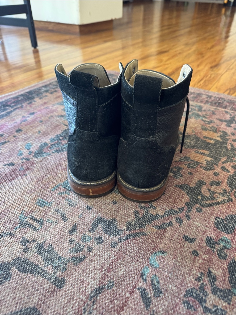 Stacy Adams Black Leather Wingtip Chukka Boots - Picture 3 of 10